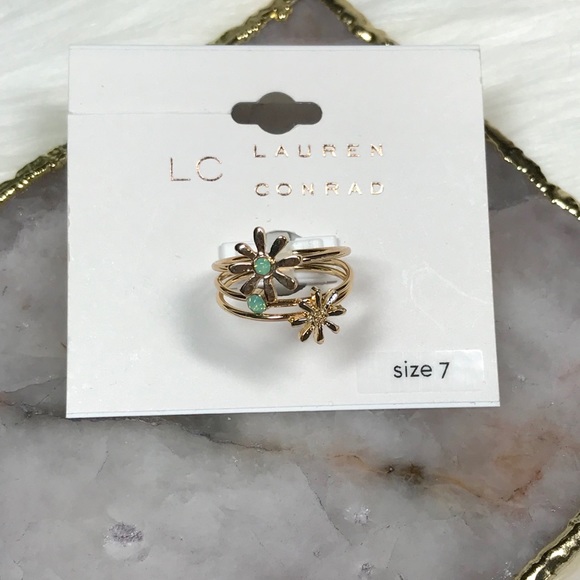 LC Lauren Conrad Jewelry - Lauren Conrad 3-Skinny Daisy Ring Set Sz 7 NWT